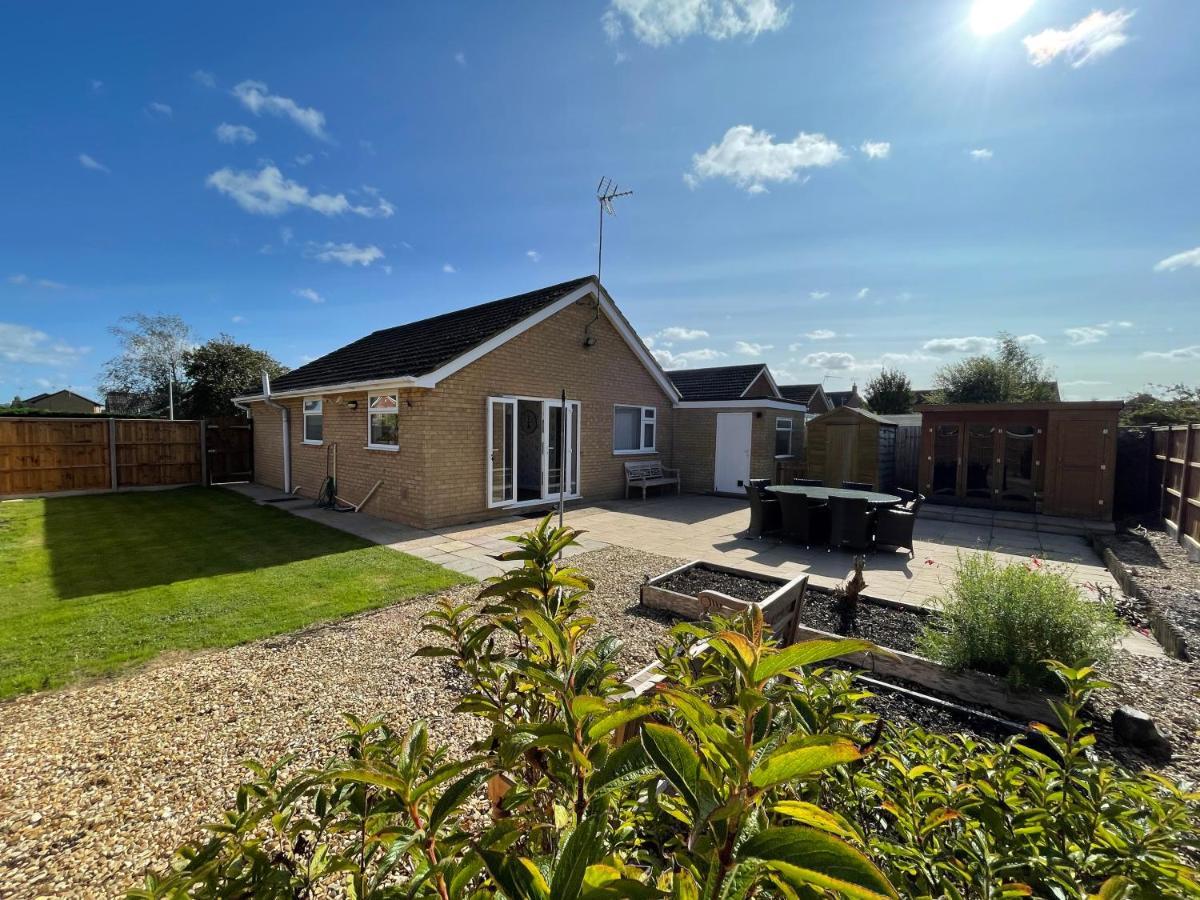 Lodge In The Heart Of Bourne Thurlby Екстериор снимка